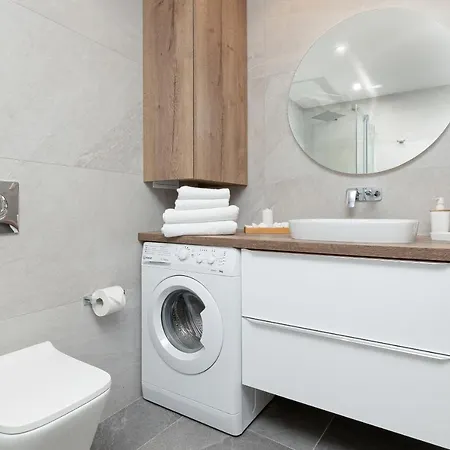 Karat Apartment